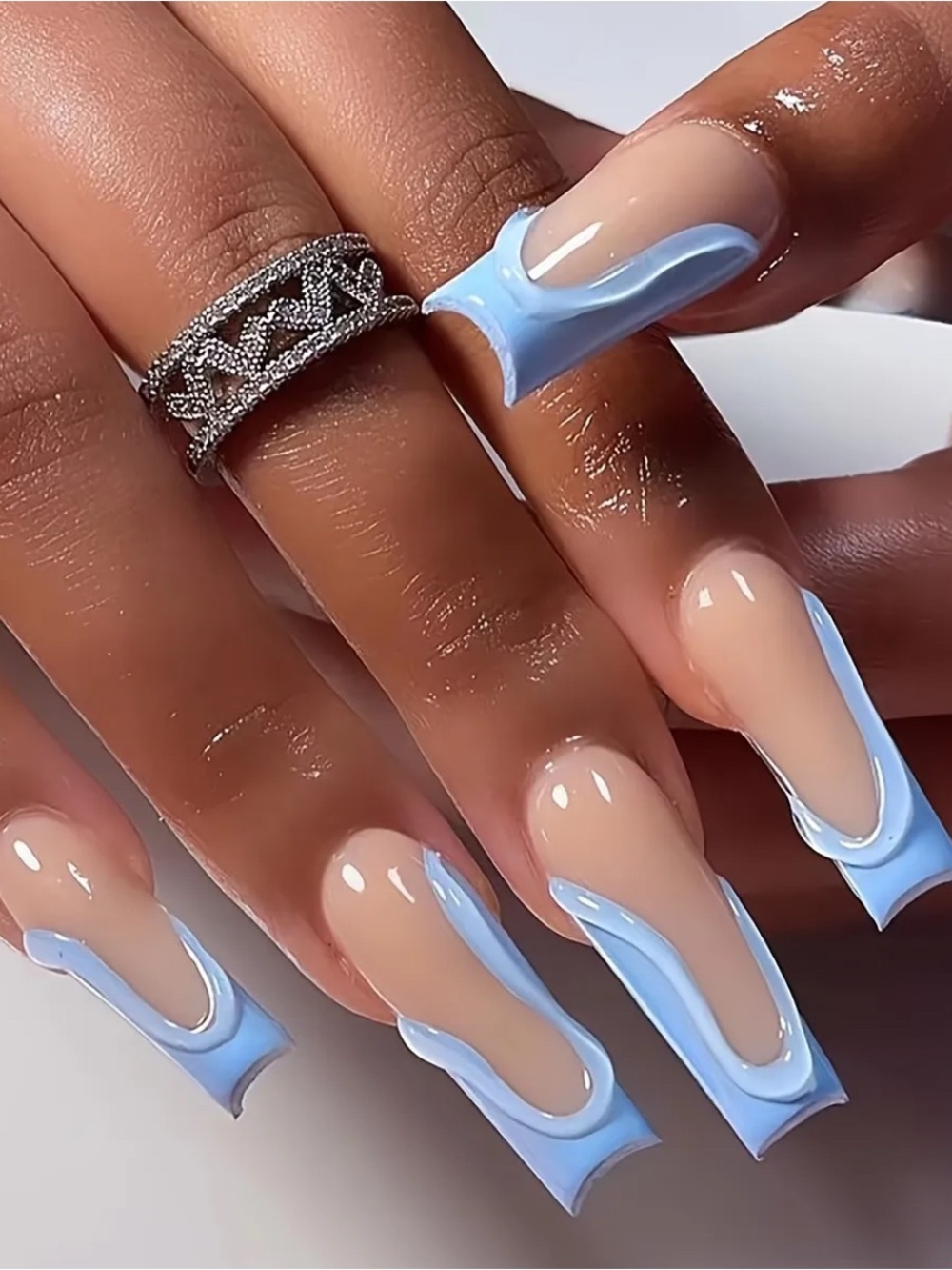 Sheer Nude Press-On Nails with Pastel Blue Swirl Accent - Women Makeup